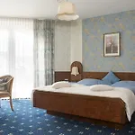 Zum Rehberg Hotel