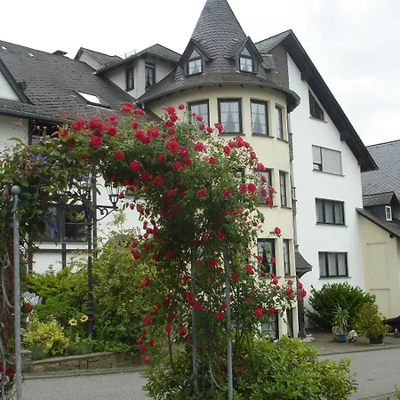 Hotell Zum Rehberg Kastellaun
