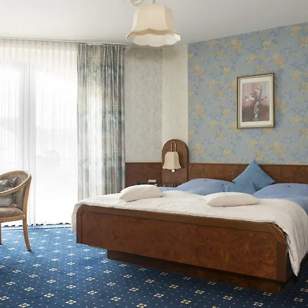 Zum Rehberg Hotel