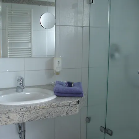 Zum Rehberg Hotel 3*