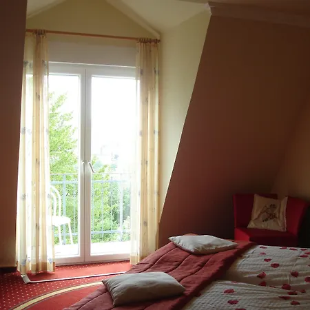 Zum Rehberg 3* Kastellaun