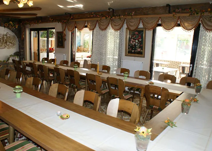 祖姆瑞伯格酒店 3* 卡斯特劳恩