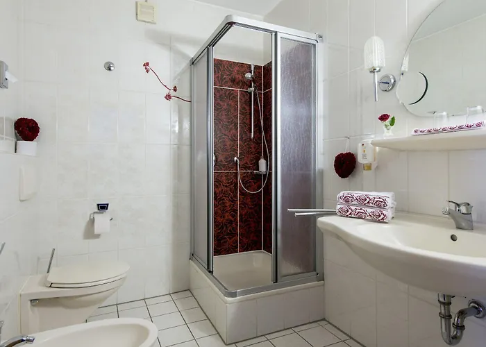 祖姆瑞伯格酒店 酒店 3*