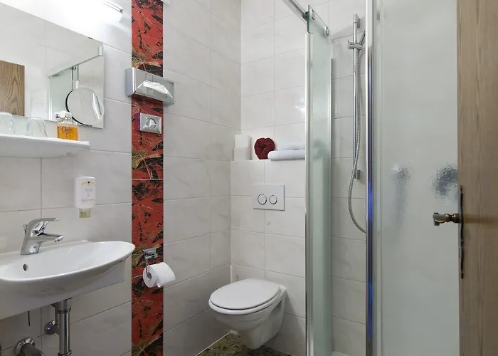 祖姆瑞伯格酒店 3* 卡斯特劳恩